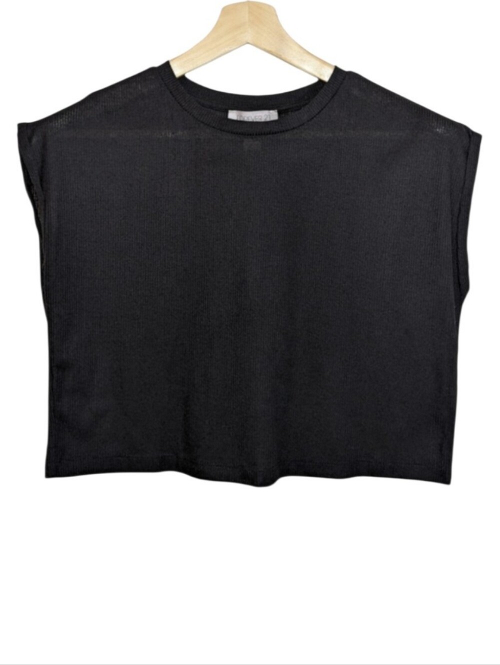 Forever 21 | Basic Black Scoop Neck Ribbed Crop Top